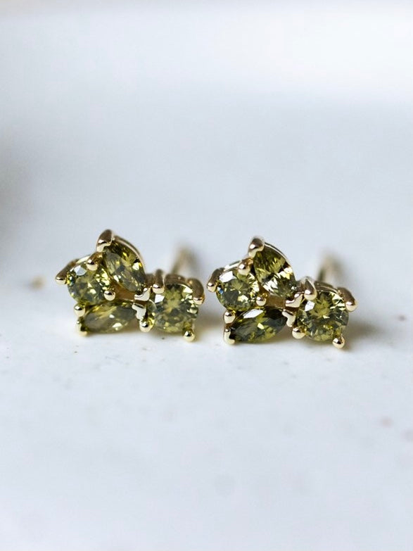 Deco Studs