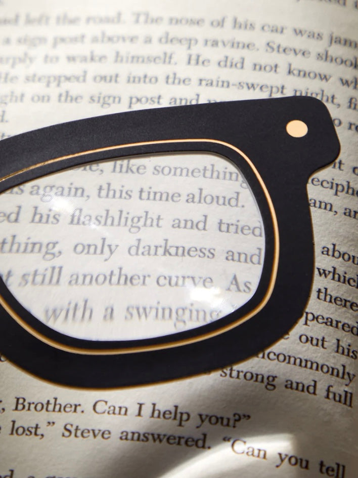 Classic Readers Bookmark