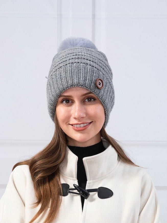 Button Toque