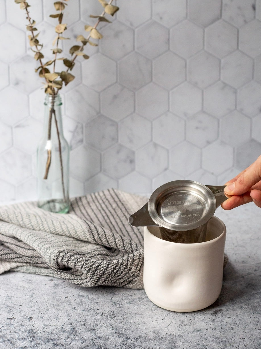 Tea Infuser with Dual-Use Coaster Lid - Tea Steeper Strainer